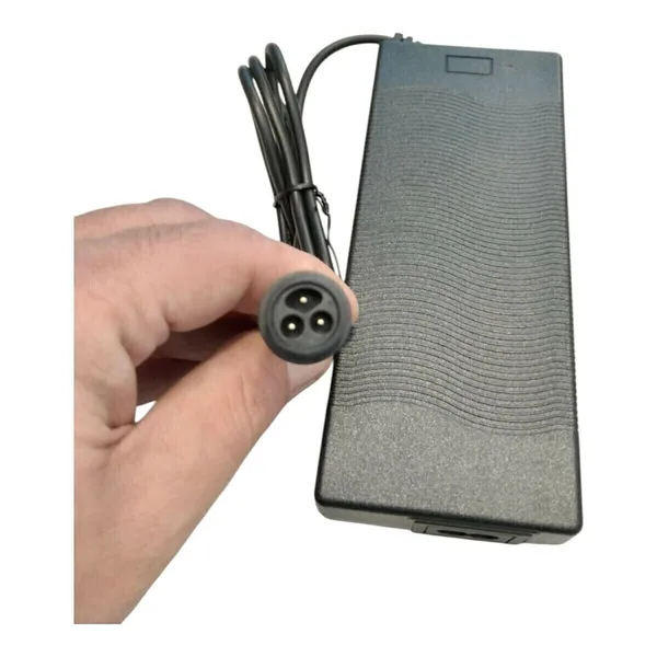 Cargador Litio Ion Para Monopatín Eléctrico 60v
